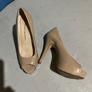 Chinese laundry heels, beige